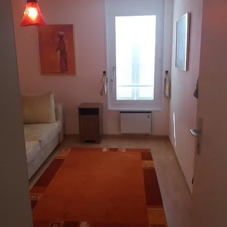Apartman Petit *